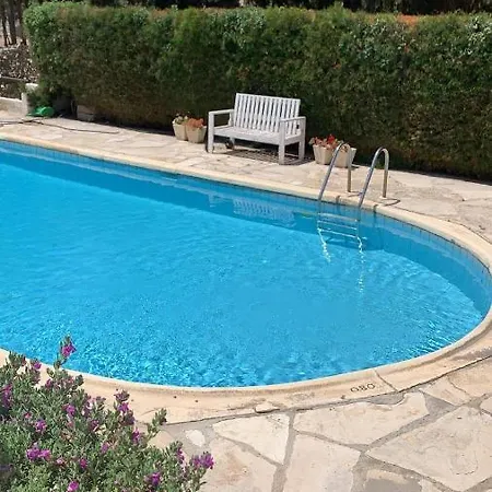 Ibiscus Gardens * Paphos